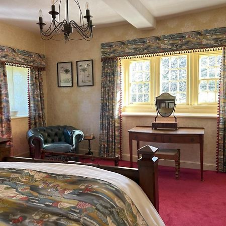 Braithwaite Hall Bed & Breakfast Middleham Extérieur photo