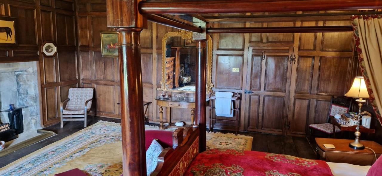Braithwaite Hall Bed & Breakfast Middleham Extérieur photo