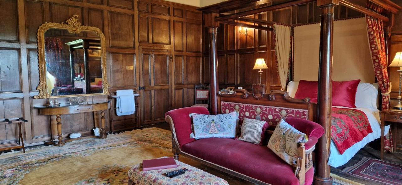 Braithwaite Hall Bed & Breakfast Middleham Extérieur photo