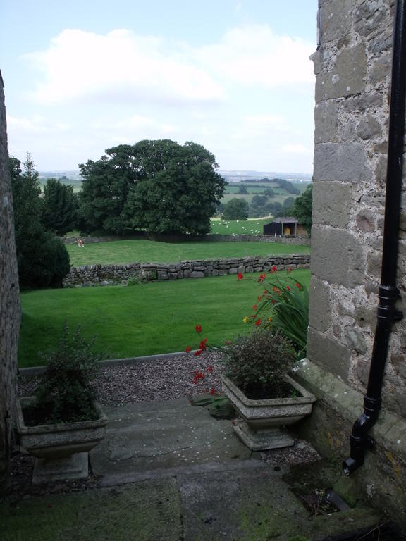 Braithwaite Hall Bed & Breakfast Middleham Extérieur photo