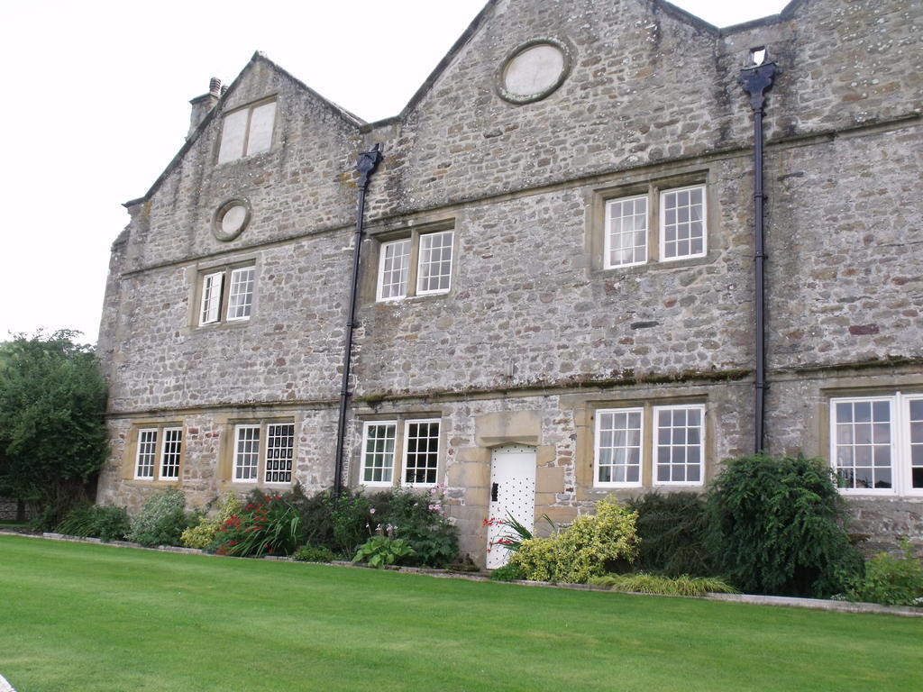 Braithwaite Hall Bed & Breakfast Middleham Extérieur photo